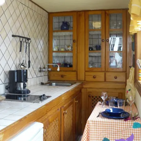 La Plaza B Kır Evi